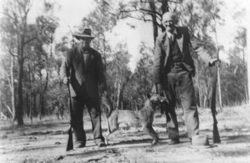 Dingo hunters near Perthton